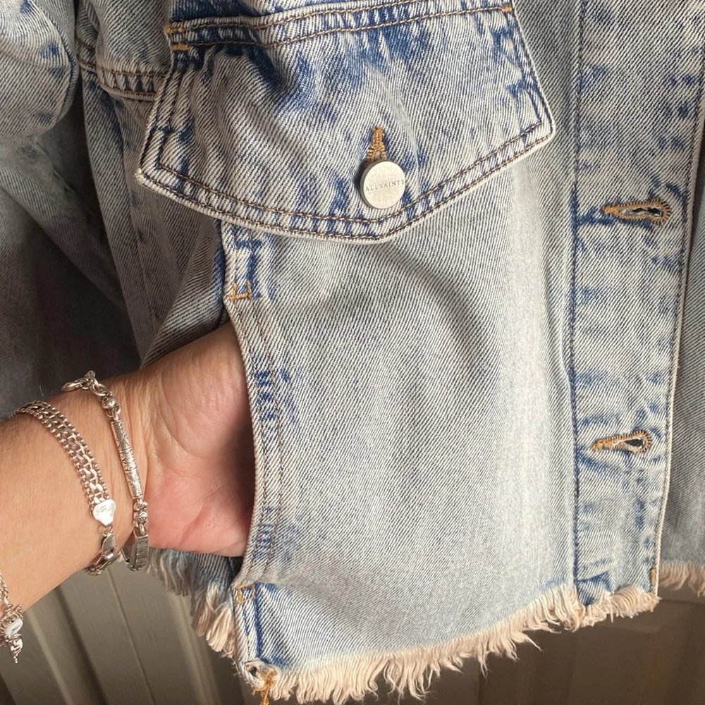 All Saints NWT HETTIE Distressed Oversized Medium Wash Denim Jacket US2-EU34 - Picture 8 of 16